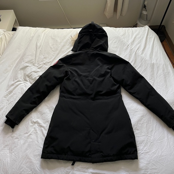Black, Size Small, Canada Goose Victoria Parka With Hood - Picture 5 of 14